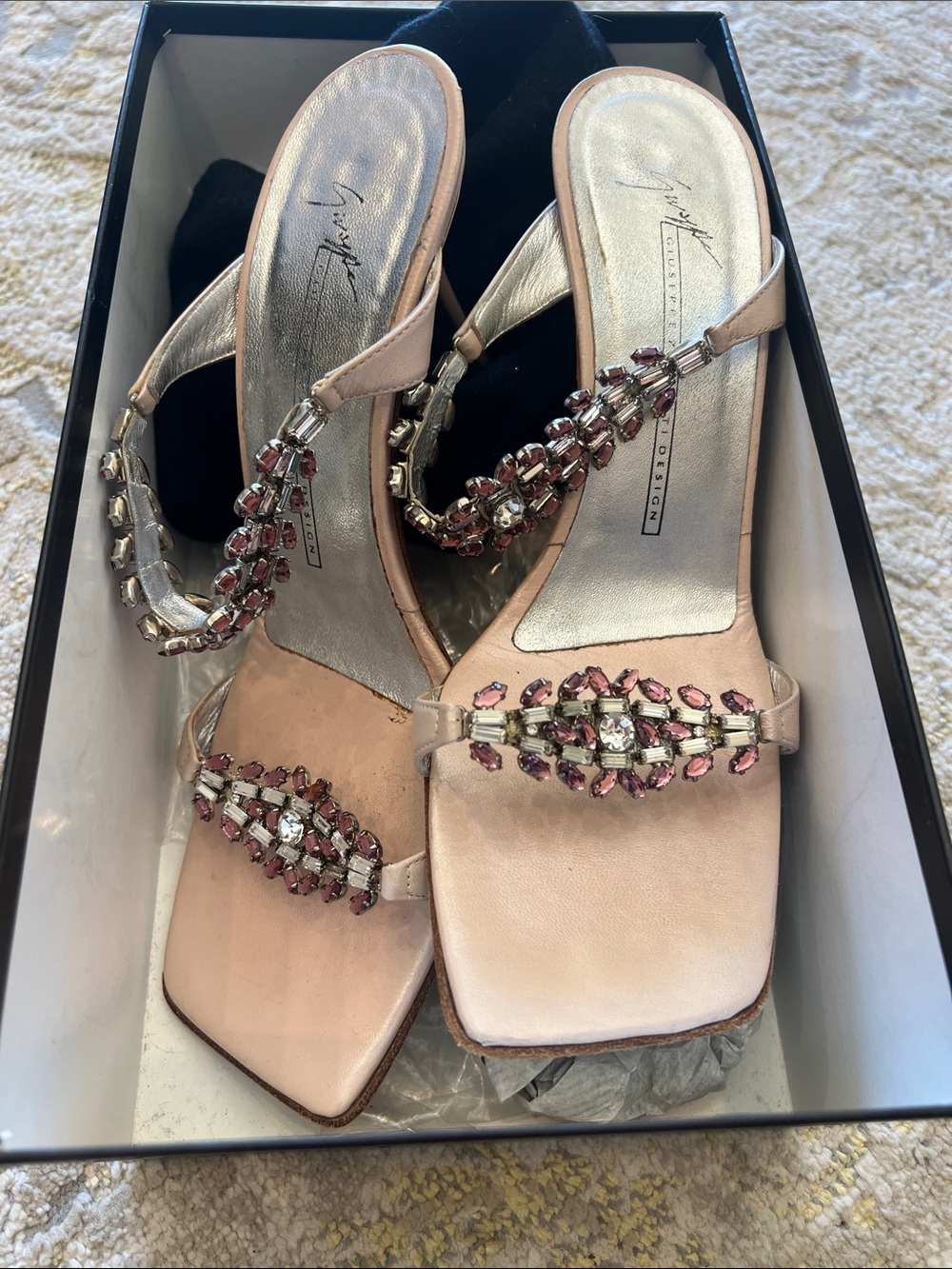 Giuseppe Zanotti Blush Pink Jeweled T-Strap Sandals - Picture 2 of 6